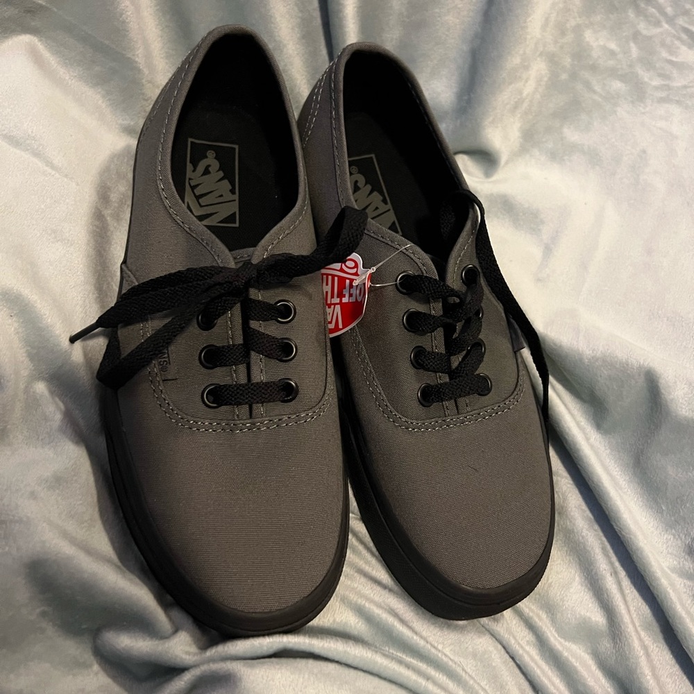 grey and black authentic vans